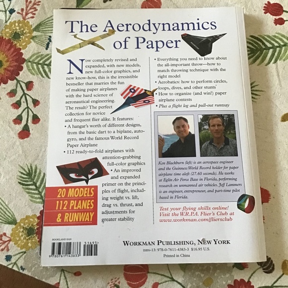 Paper Airplane Book - Picture 2 of 5